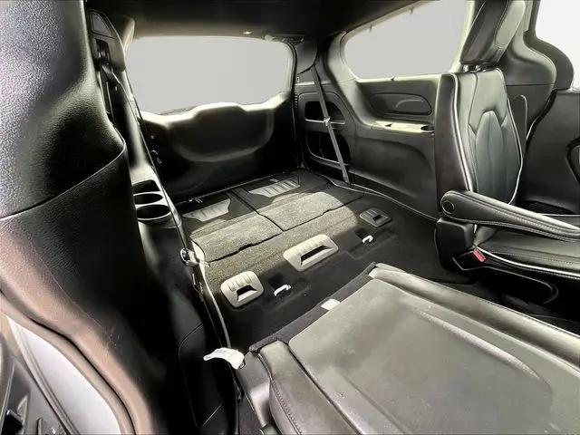 2023 Chrysler Pacifica Limited AWD