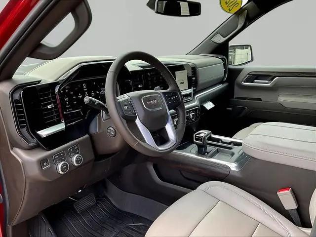 2026 GMC Sierra 1500 Crew Cab, Short Bed, SLT, 4WD