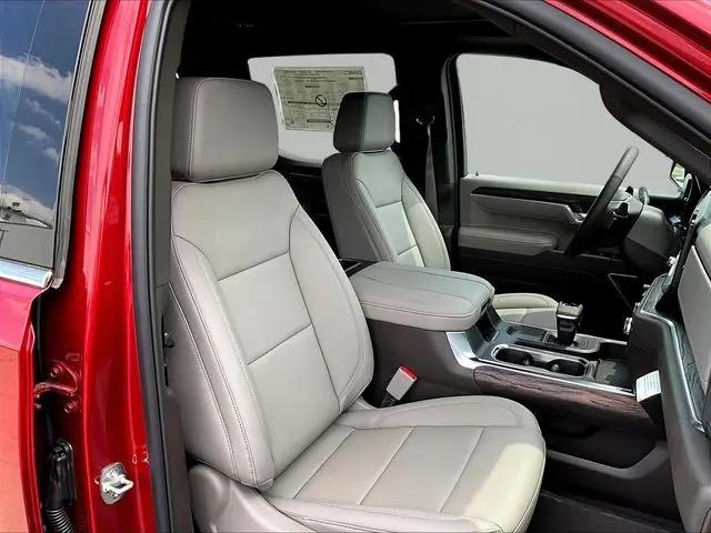 2026 GMC Sierra 1500 Crew Cab, Short Bed, SLT, 4WD