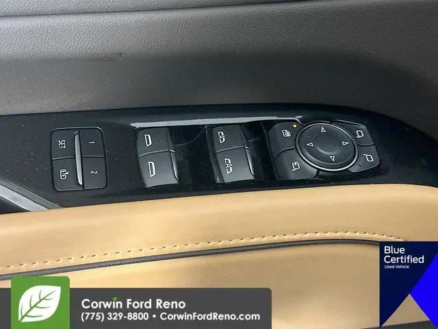 2022 Cadillac Escalade 4WD Premium Luxury