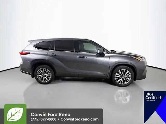 2021 Toyota Highlander Hybrid Platinum