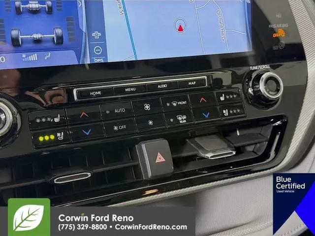 2021 Toyota Highlander Hybrid Platinum