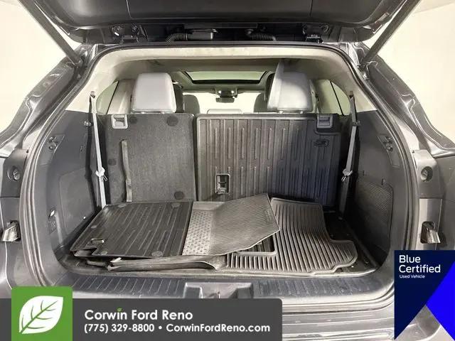 2021 Toyota Highlander Hybrid Platinum
