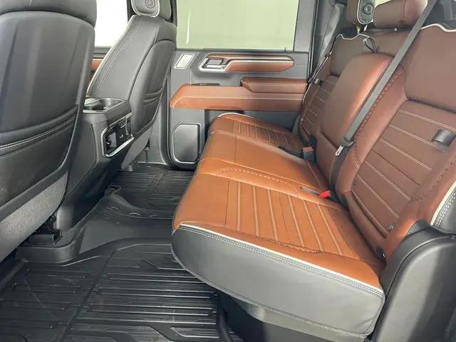 2026 GMC Sierra 2500HD Crew Cab, Long Bed, Denali Ultimate, 4WD
