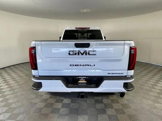 2026 GMC Sierra 2500HD Crew Cab, Long Bed, Denali Ultimate, 4WD