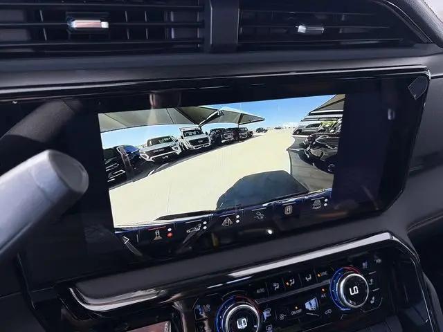 2026 GMC Sierra 2500HD Crew Cab, Standard Bed, AT4, 4WD