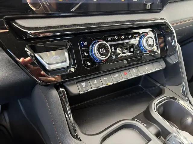 2026 GMC Sierra 2500HD Crew Cab, Standard Bed, AT4, 4WD