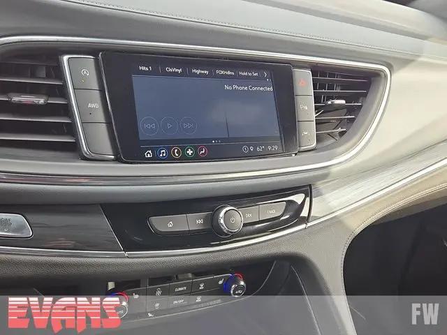 2023 Buick Enclave Essence AWD