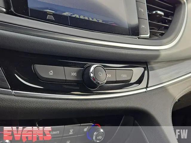 2023 Buick Enclave Essence AWD