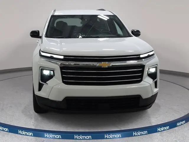 2025 Chevrolet Traverse AWD LT