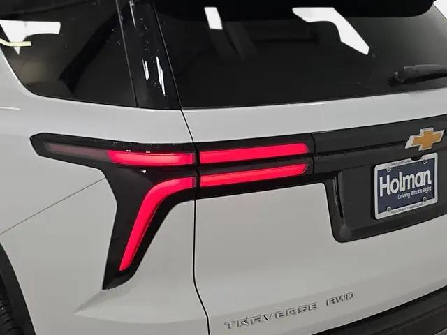 2025 Chevrolet Traverse AWD LT