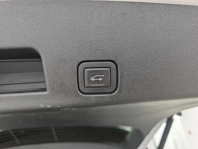 2025 Chevrolet Traverse AWD LT