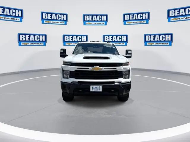 2024 Chevrolet Silverado 2500HD 4WD Crew Cab Standard Bed Custom