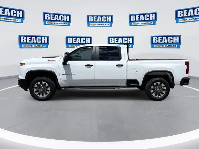 2024 Chevrolet Silverado 2500HD 4WD Crew Cab Standard Bed Custom