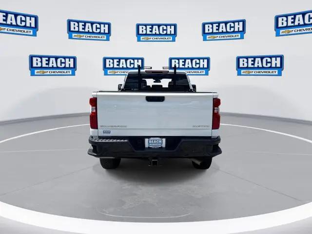2024 Chevrolet Silverado 2500HD 4WD Crew Cab Standard Bed Custom