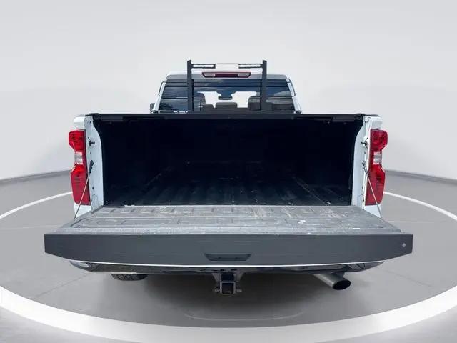 2024 Chevrolet Silverado 2500HD 4WD Crew Cab Standard Bed Custom