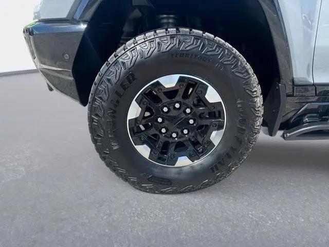 2024 GMC HUMMER EV e4WD 3X