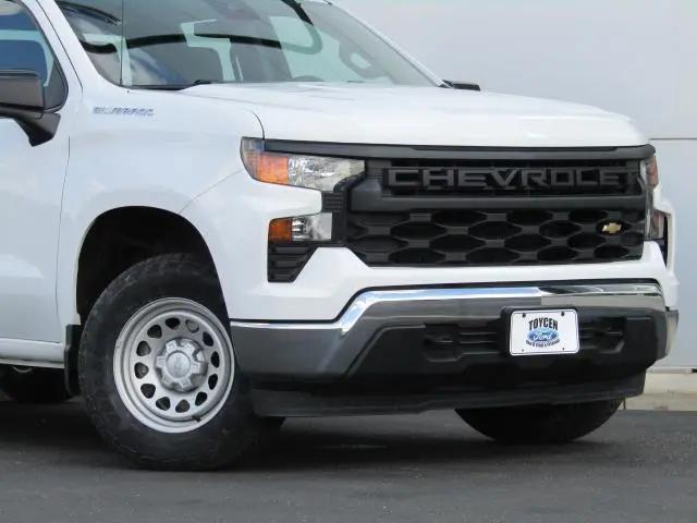 2023 Chevrolet Silverado 1500 4WD Double Cab Standard Bed WT