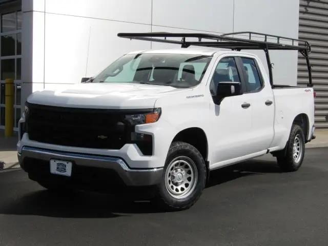 2023 Chevrolet Silverado 1500 4WD Double Cab Standard Bed WT