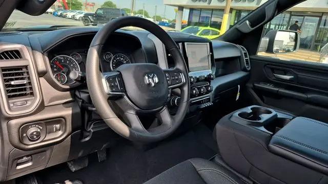 2026 Ram 1500 Express Crew Cab 4x4 57 Box