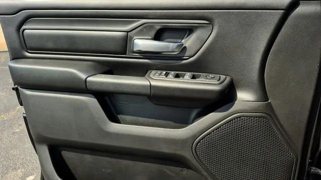 2026 Ram 1500 Express Crew Cab 4x4 57 Box