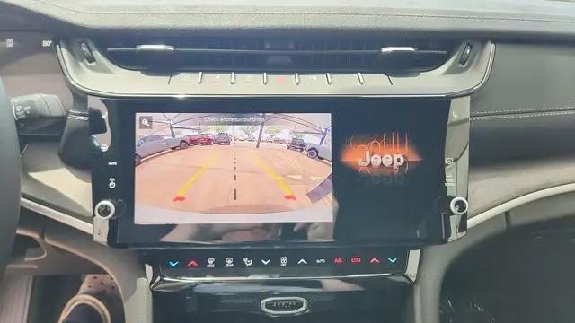 2026 Jeep Grand Cherokee L Altitude 4x2