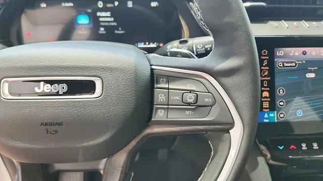 2026 Jeep Grand Cherokee L Altitude 4x2