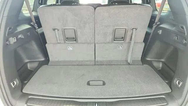 2026 Jeep Grand Cherokee L Altitude 4x2