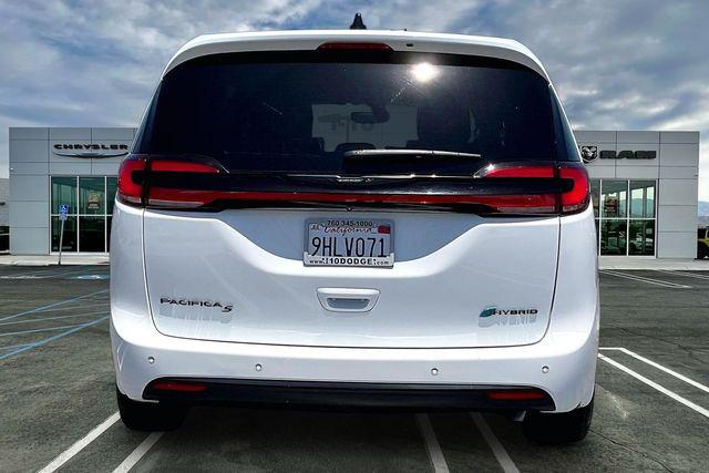 2023 Chrysler Pacifica Hybrid Limited