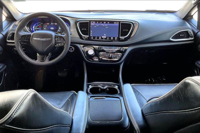 2023 Chrysler Pacifica Hybrid Limited