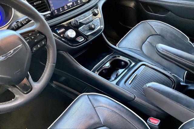 2023 Chrysler Pacifica Hybrid Limited