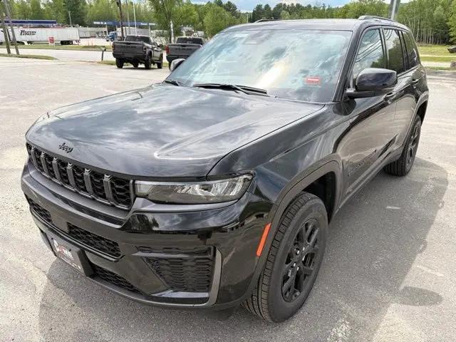 2026 Jeep Grand Cherokee Altitude 4x4