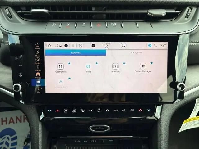2026 Jeep Grand Cherokee Altitude 4x4