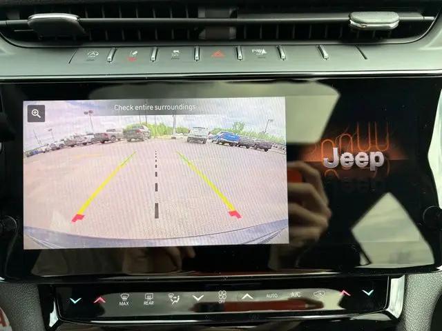 2026 Jeep Grand Cherokee Altitude 4x4