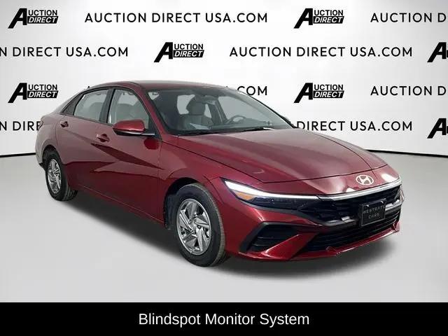 2025 Hyundai Elantra SE
