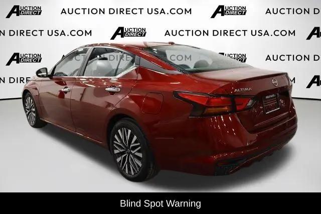 2024 Nissan Altima SV FWD