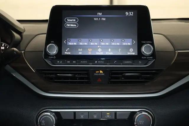 2024 Nissan Altima SV FWD
