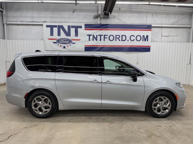 2024 Chrysler Pacifica Limited for sale in Red Oak, IA