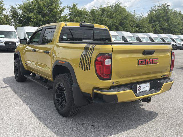 2024 GMC Canyon 4WD AT4