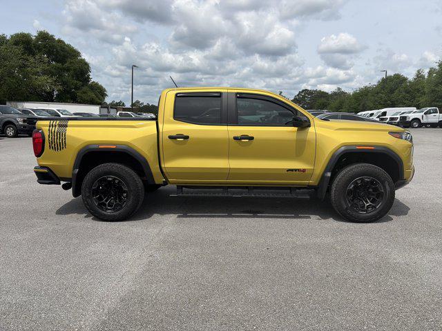 2024 GMC Canyon 4WD AT4
