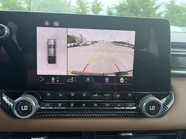 2024 GMC Canyon 4WD AT4