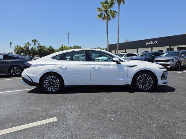 2025 Hyundai Sonata Hybrid Limited