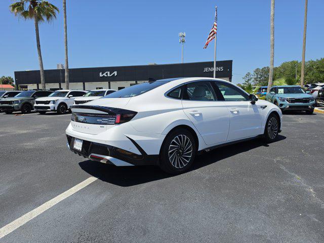 2025 Hyundai Sonata Hybrid Limited