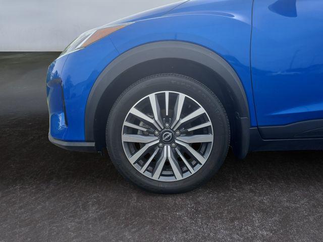 2023 Nissan Kicks SV Xtronic CVT