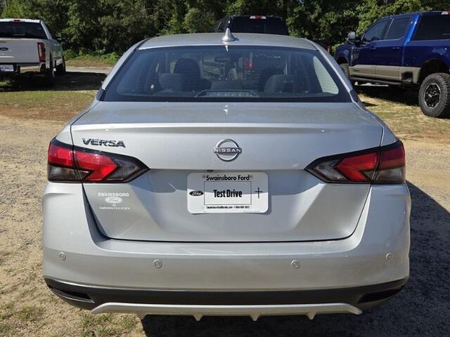 2025 Nissan Versa 1.6 SV