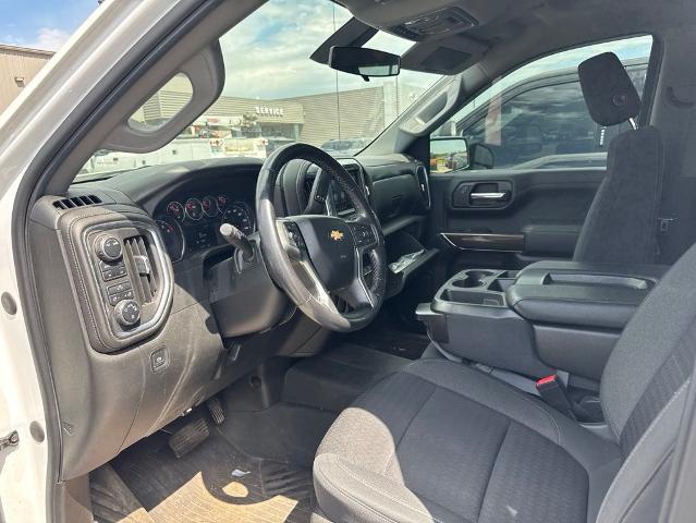 2022 Chevrolet Silverado 1500 4WD Crew Cab Short Bed LT