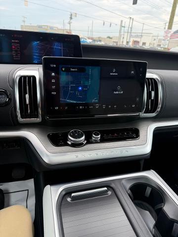 2025 Ford Expedition Platinum MAX