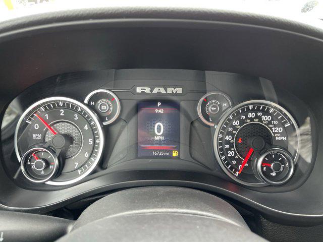 2025 Ram 1500 Big Horn Crew Cab 4x4 5'7" Box