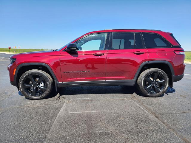 2023 Jeep Grand Cherokee Altitude 4x4