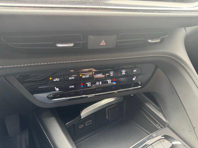 2023 Buick Envision Essence FWD